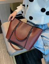 Luxury Women's Tote Bag Wit Chain Strap