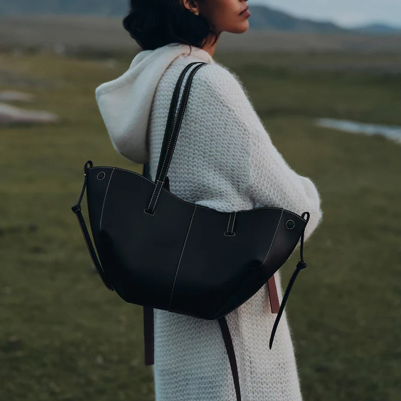 Classic Curved Tote Bag with Matching Wallet