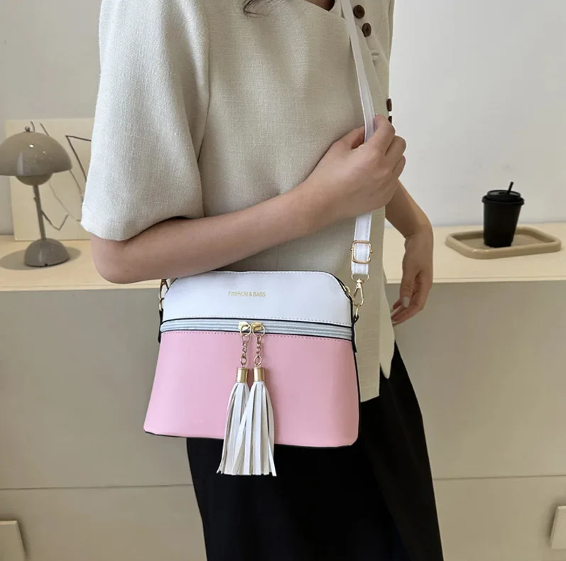 Ladies Crossbody Pouch bag